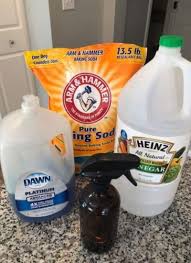 cleaning hacks with vinegar and baking
