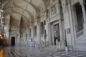 Ce site constitue le plus grand complexe de tribunaux de droit en europe. Palais De Justice De Paris Wikipedia