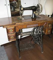 When searching for antique singer sewing machines, you should be aware that certain finishes on the singer sewing machine are harder to find and therefore are valued higher and may also be priced higher as well. Sewing Pre 1930 Singer Sewing Machine Cabinet