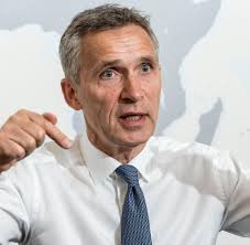 He spent his childhood years abroad, with his diplomat father, mother and two sisters. Jens Stoltenberg Nato Generalsekretar Welt
