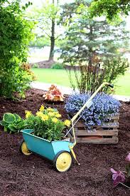 150 Diy Or Upcycling Ideas For Yard