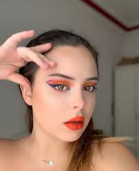 create a custom makeup tutorial video