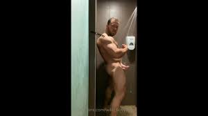 Jerking off in the gym shower – willii_boyyy (willii_boyyypaid) – Gay for  Fans