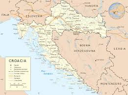 Croacia, oficialmente república de croacia, es uno de los veintisiete estados soberanos que forman la unión europea, el cual está ubicado entre europa central, europa meridional y el mar adriático; Geografia De Croacia Wikipedia La Enciclopedia Libre