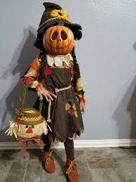 Pumpkin Patch Scarecrow