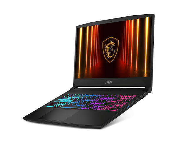 MSI Katana 15HXB14WEK Intel Core i7-14650HX 16GB SSD 512GB 15.6" FullHD 144Hz NVidia GeForce RTX 5050 Win11