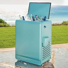 Outdoor Ice Chest Beverage Cooler Ideas