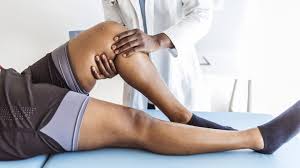knee pain symptoms and possible causes