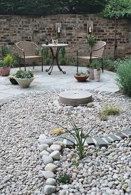 25 Easy Diy Gravel Ideas For Backyard
