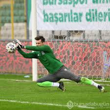 Süper lig'de tutunma mücadelesi veren bursaspor, deplasmanda antalyaspor'u tek golle mağlup ederek nefes aldı. K8s9z Kinlf7dm