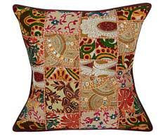 Morbido a non finire, il cuscino è l'accessorio decorativo indispensabile per cuscini colorati per divani in vendita a prezzi scontati. Cuscino Etnico Acquista Cuscini Etnici Online Su Livingo