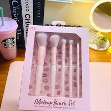 primark soft pink makeup brush set