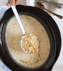 This white bean turkey (or chicken) chili is a perfect way to use up those thanksgiving turkey leftovers. Creamy Slow Cooker White Chicken Chili Easy Chili Recipe