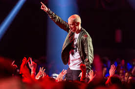 Eminems Kamikaze Reaches Four Weeks At The Top Of The Uk