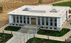 the national museum of turkmen carpet