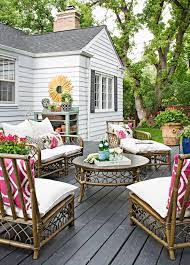 small deck decorating ideas for the
