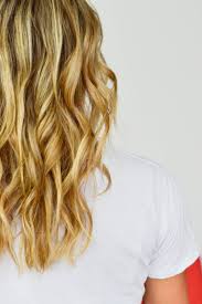 Curled hairstyles pretty hairstyles straight hairstyles wand hairstyles curl hair with straightener good hair day about hair hair dos beach waves. Curling Iron Vs Curling Wand Advice From A Twenty Something