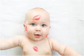 how to take adorable kissy baby photos