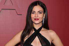 the tinted spf victoria justice wears