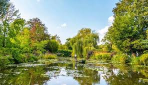 giverny monet s house and the gardens