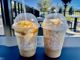 7 best caramel drinks at starbucks and