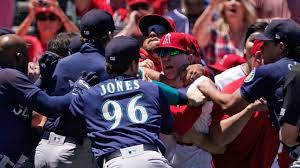 Angels-Mariners brawl results in 12 ...