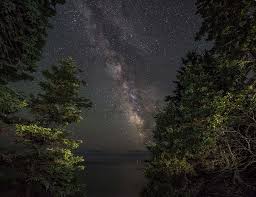 The town of bar harbor, located on mount desert island, shares borders with the park and is a popular home base for those visiting the park. The Night Skies Of Acadia National Park Visit Acadia