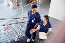 what is a nurse pracioner and what
