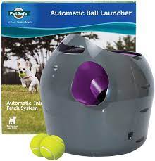 9 distance and 6 angle settings. Amazon Com Petsafe Automatic Dog Toy Ball Launcher Interactive Tennis Ball Thrower For Dogs Indoor Outdoor Adjustable Range Motion Sensor Options For A C Power Or Battery Operated Pet Supplies