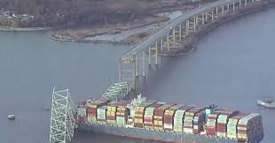 ボルティモア橋崩落、不明の6人死亡か 船舶立ち往生で供給懸念 