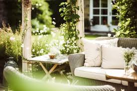 Country Cottage Garden Furniture