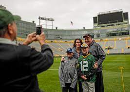 a packers fan s guide to green bay