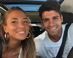 She was unsure who it was and had to find out from her father who this mysterious man. El Importante Mensaje Que Lanza Maria Pombo Sobre Alice Campello Mujer De Su Ex Alvaro Morata Trending Topic Cadena 100