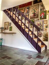 Staircase Wall Decoration Ideas For