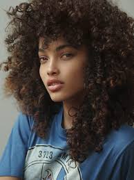 Don't shampoo in a circular motion, which tangles the. 11 Tips For Washing Kinky Curly Hair The Right Way Allure