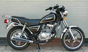 suzuki gn125 cafe racer tracker