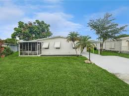 collier county fl mobile homes