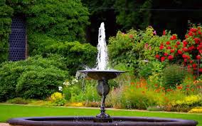 Fountains Looks Best For Small Gardens