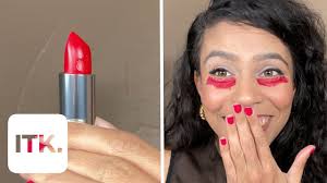 tiktok users are applying red lipstick