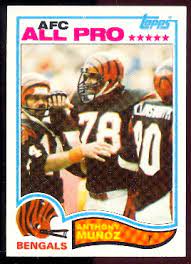 While this is considered one of his rookie cards, it doesn't command quite the price premium as his 1982 topps traded rookie card which can sell for north of $1,000 in top condition. Buy 1982 Topps Football Cards Sell 1982 Topps Football Cards Dave S Vintage Cards