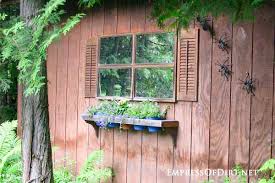 15 Garden Mirror Ideas For Backyards