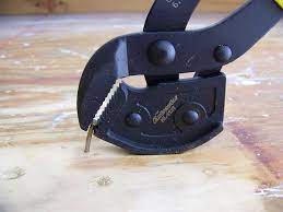 the extractor nail extracting pliers