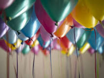 How do you plan a birthday party at home?