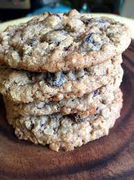 oatmeal raisin cookies flypeachpie