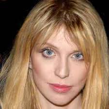 Outspoken rocker COURTNEY LOVE has lashed out at her own grandmother, novelist PAULA FOX - for criticising ... - 80334_1