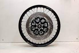 seven fifty cafe racer wheels spokes
