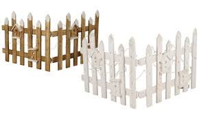 Other than that, suitable wooden fencing are merbau, teak, chengal, ironwood, radiata pine and the designs for wooden fences are also seen as a important consideration for our customers as. One Or Two Wooden Festive Fences With Led Lights