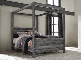 Teak Wood Polished Modern Canopy Bed