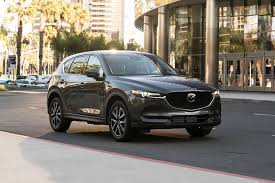 The best compact suv to drive gets better at doing other things, too. 2017 Mazda Cx 5 Pictures 93 Photos Edmunds