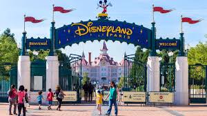 Disneyland paris is an entertainment resort with two amusement parks, disneyland and walt disney studios. Kaartjes Voor Disneyland Parijs Met Vervoer Per Trein Vanaf Parijs